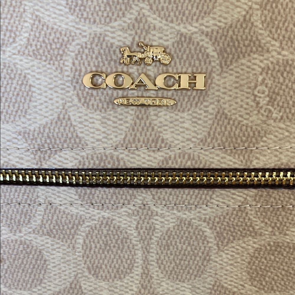 NWT Coach Mini Rowan File Bag In Signature Canvas - Picture 4 of 9